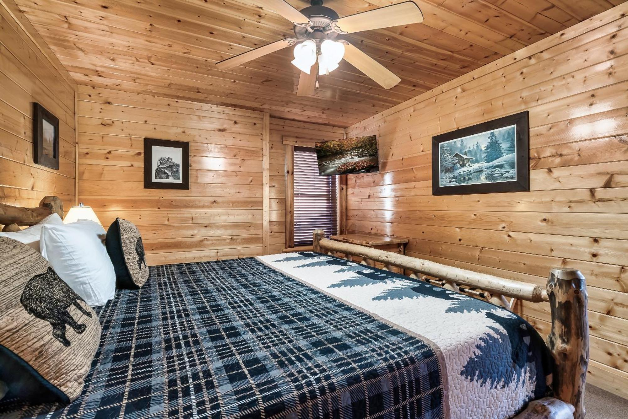 Epic Mountain Views, Hot Tub, Game Room, Sleeps 10 Sevierville Exterior photo